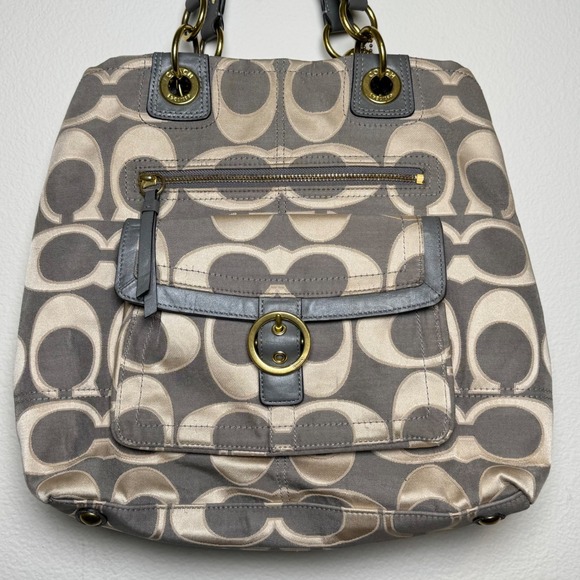 Coach penelope signature optic - Gem Coach Signature Penelope Optic F18876 Shoulder Bag Taupe Gray Canvas Leather